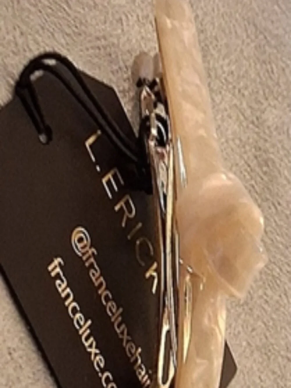 France Luxe L. Erickson Cream Acetate Knot Barrette
